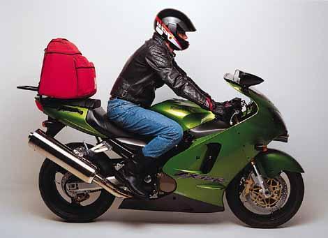 Kawasaki ZX-12R 1200 (00-01) – Ventura MCA