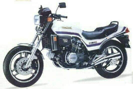 Honda VF 750 S, Sabre (82 >)