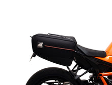 Load image into Gallery viewer, Bonneville Panniers